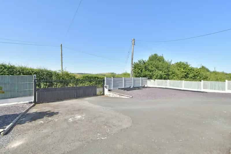 2 Bedroom House For Sale