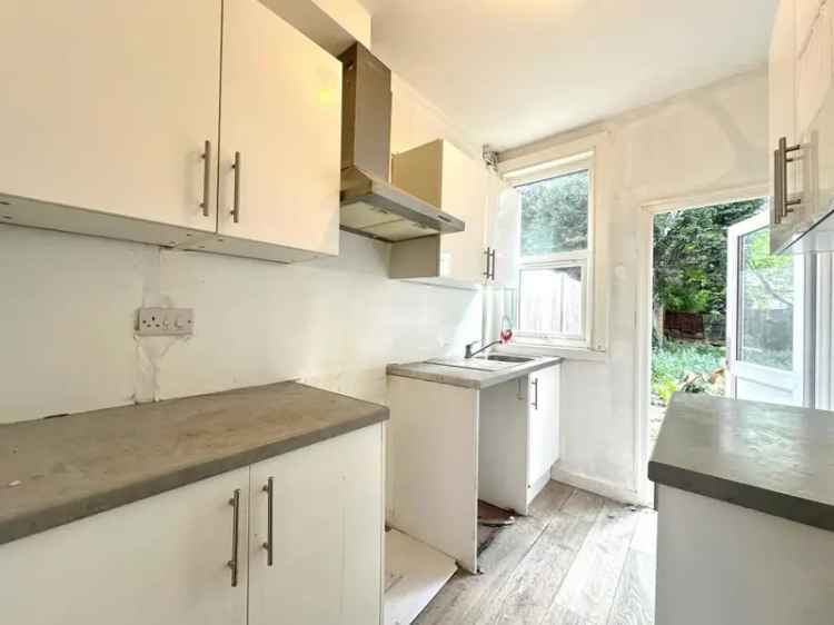 2 Bedroom Terraced House Driveway Parking Available Now