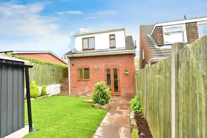 2 Bedroom Detached House For Sale Wingerworth Derbyshire