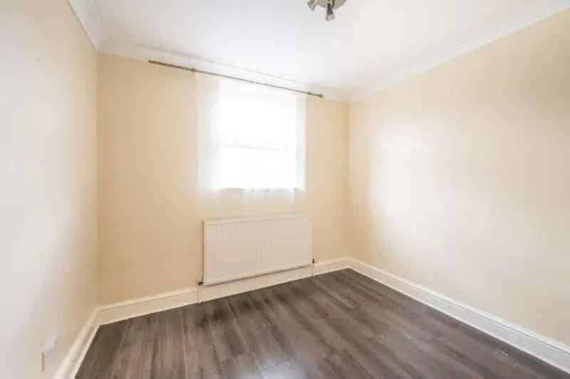 2 Bed Flat for Sale near Leytonstone High Road