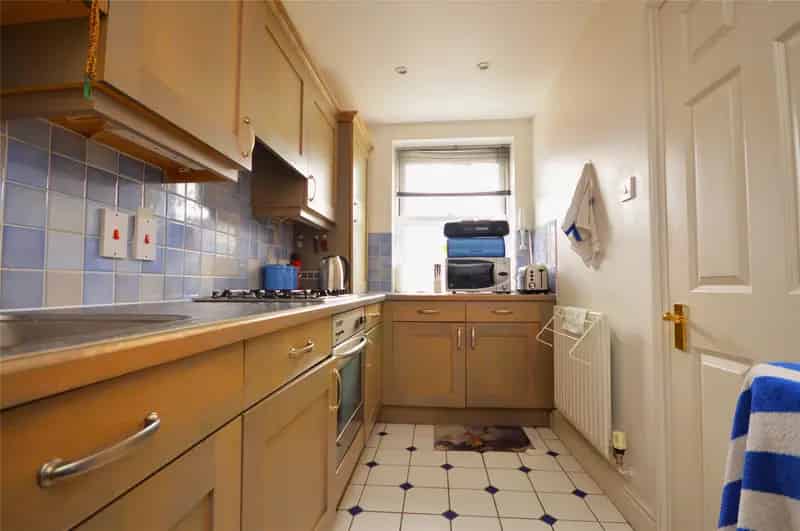 2 Bedroom Luxury Apartment Near Parklands