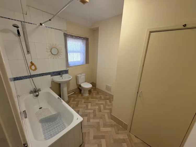 2 Bedroom Apartment near M4 Swansea