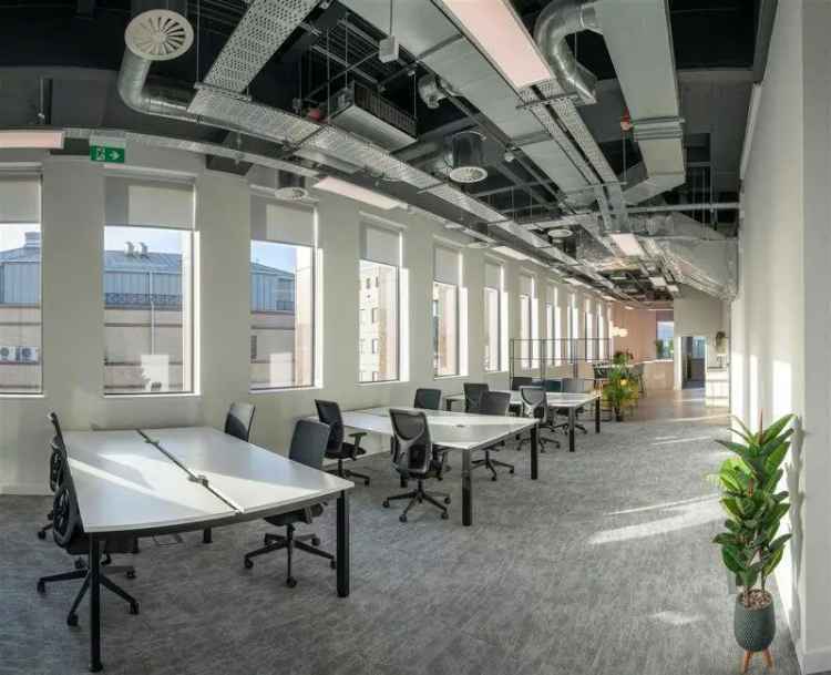 Office For Rent in Leeds, England