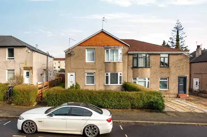 3 Bedroom Apartment for Sale in Kings Park