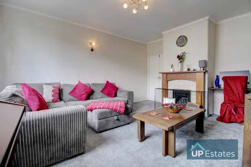 3 Bedroom Semi-Detached House to Rent Westwood Heath