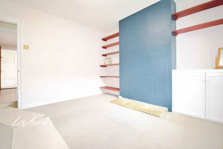 2 Bedroom Terraced House to Rent Near Town Centre