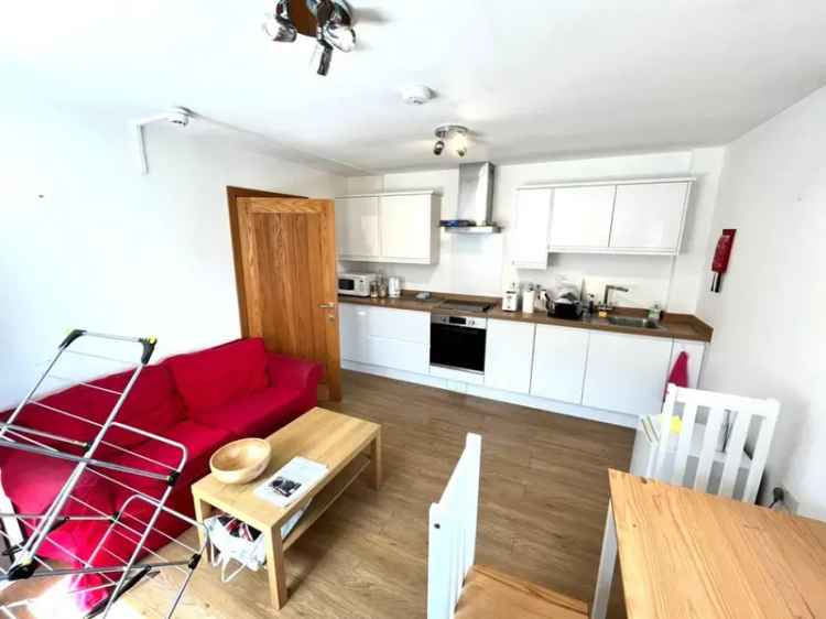 2 Bedroom Flat To Rent Available 13082025