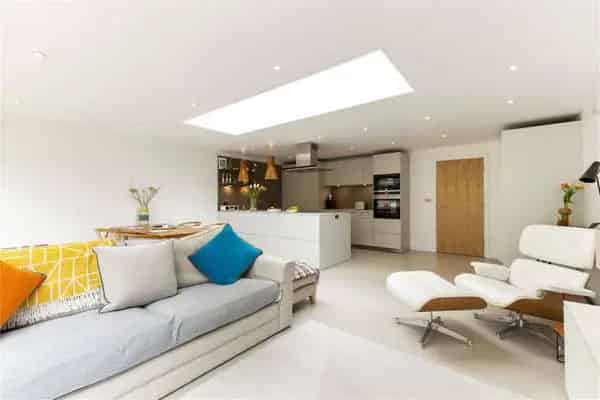 Four Bedroom Home in Prestigious Branksome Park