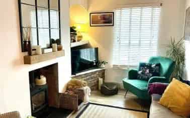 2 Bed House Near Wadebridge High Street