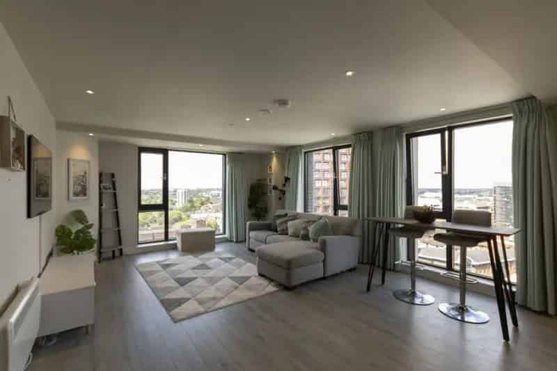 2 Bedroom Flat To Rent Available 04092025