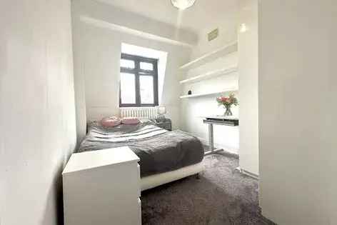 1 room flat of 46 m² in London