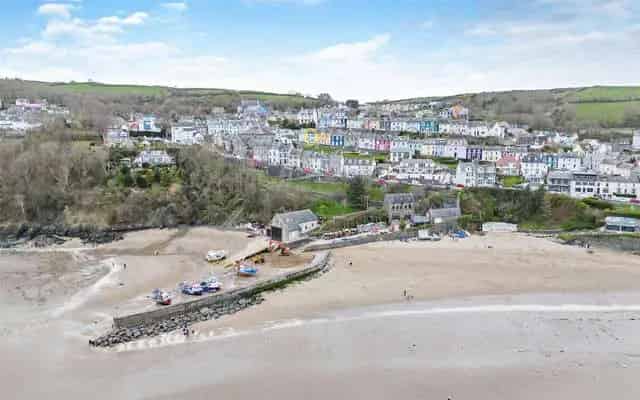 Coastal Home in New Quay with Harbour Views