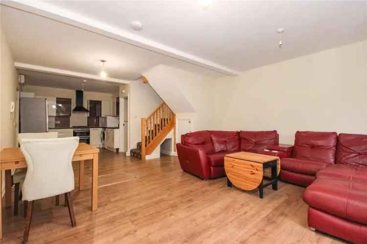 2 Bedroom Maisonette to Rent