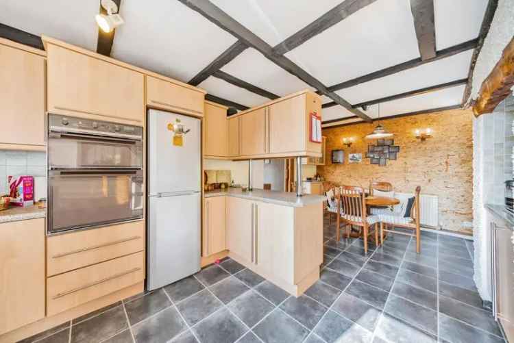 House For Sale in London, England