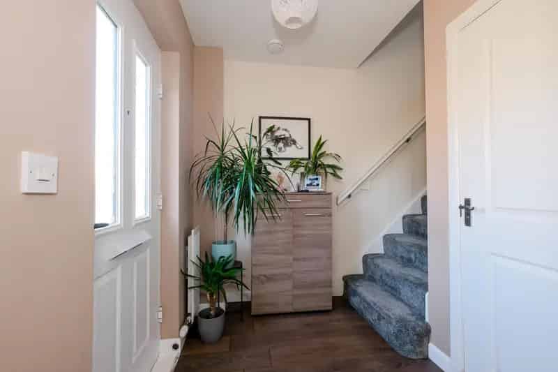 3 Bedroom Mid Terraced Villa Portlethen