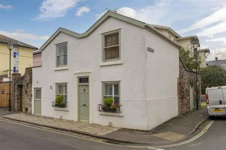 2 Bedroom Cottage for Sale in Clifton Bristol