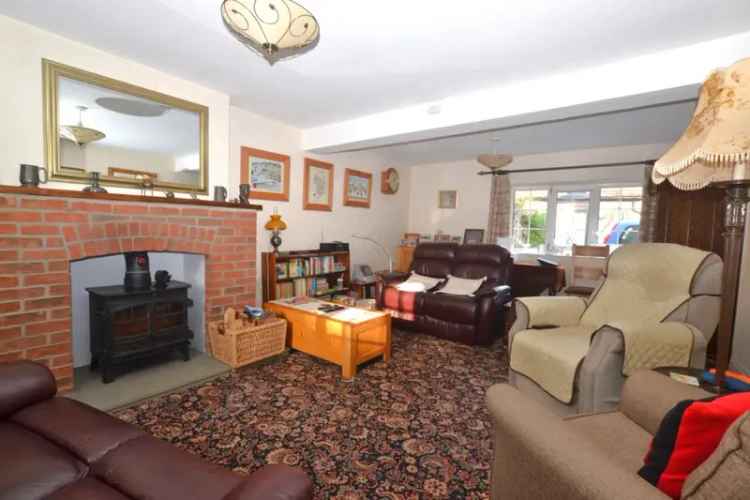 3 Bedroom Grade II Listed Cottage Barrowby