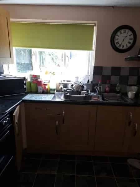 3 Bedroom House with Garden Driveway and New Bathroom