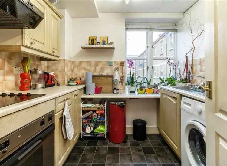 Avonley Village Studio Apartment Near New Cross Gate