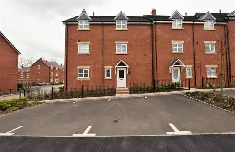 2 Bedroom Student Flat to Rent 2025 2026