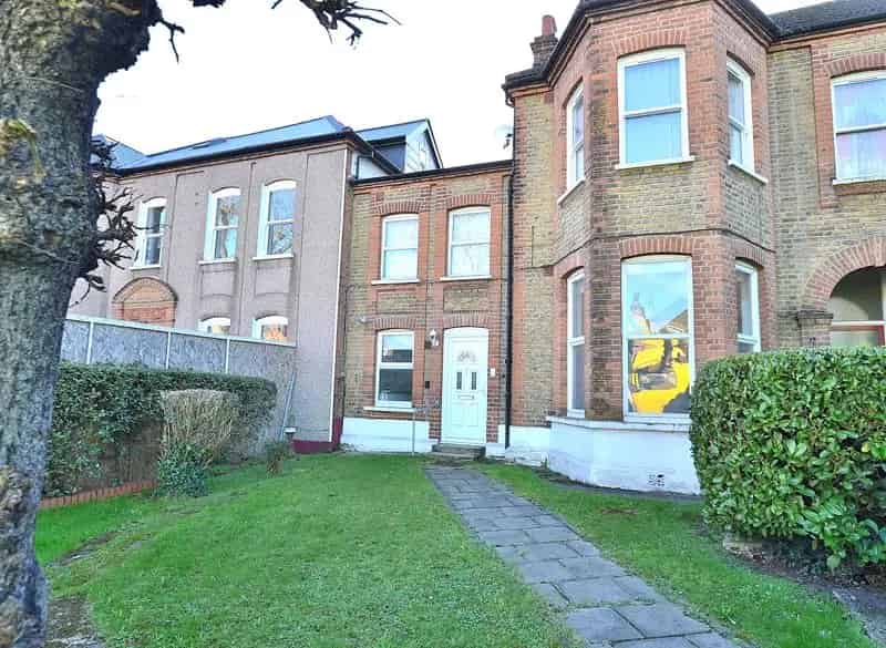 1 Bedroom Apartment House to Rent in London
