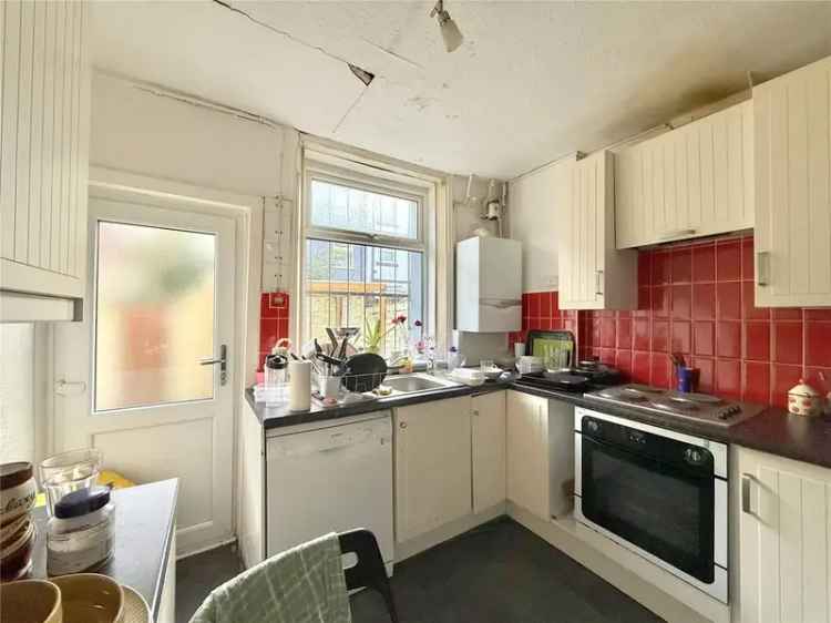 5 bedroom terraced house for sale