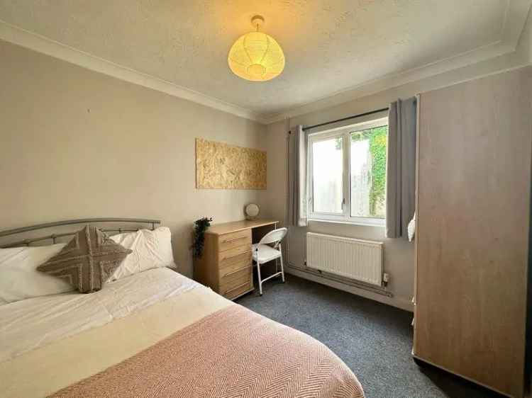 4 Bedroom House Hanover Brighton Near Uni and Seafront Bills Inclusive