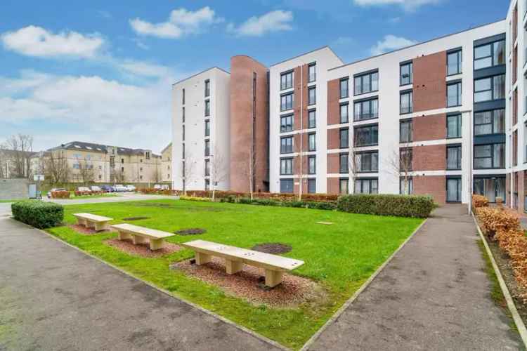 2 Bedroom Flat for Sale in Edinburgh