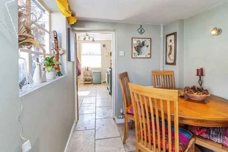 Grade II Listed 3 Bedroom Home Newport Pagnell