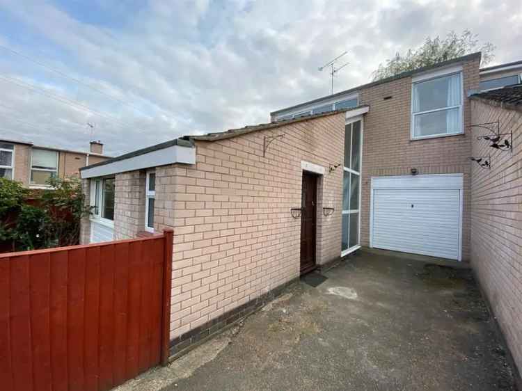 3 bedroom end of terrace house to rent