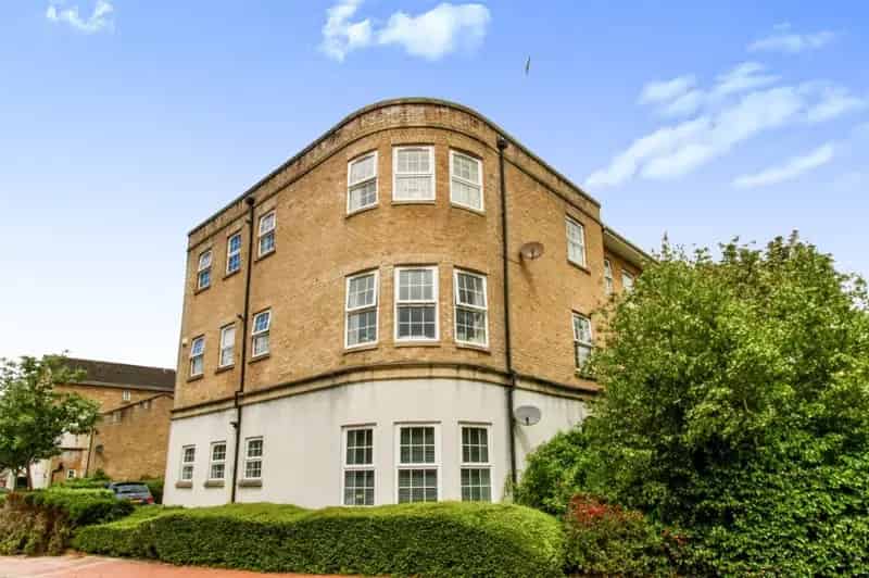 2 Bedroom Apartment near Penarth Town Centre
