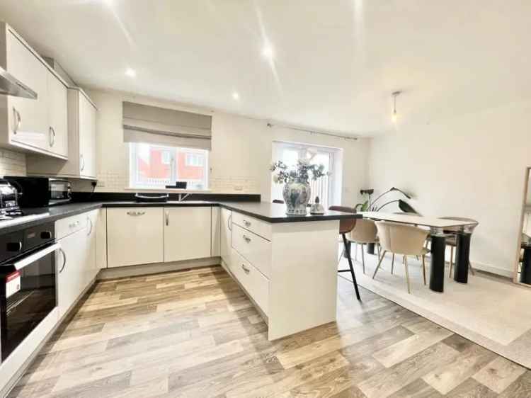 3 Bedroom House To Let Available June 2025