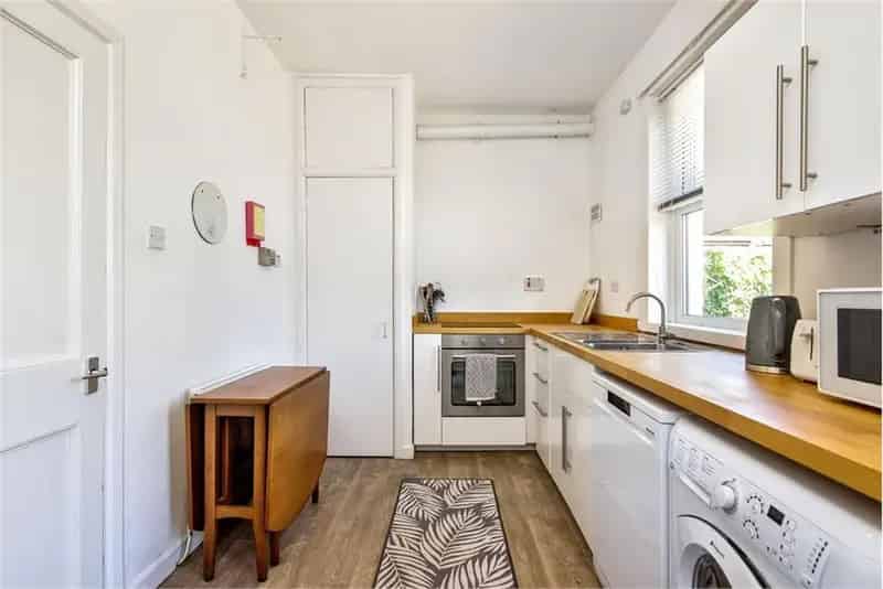 2 Bed Flat St Andrews Ground Floor Near Amenities and Beaches