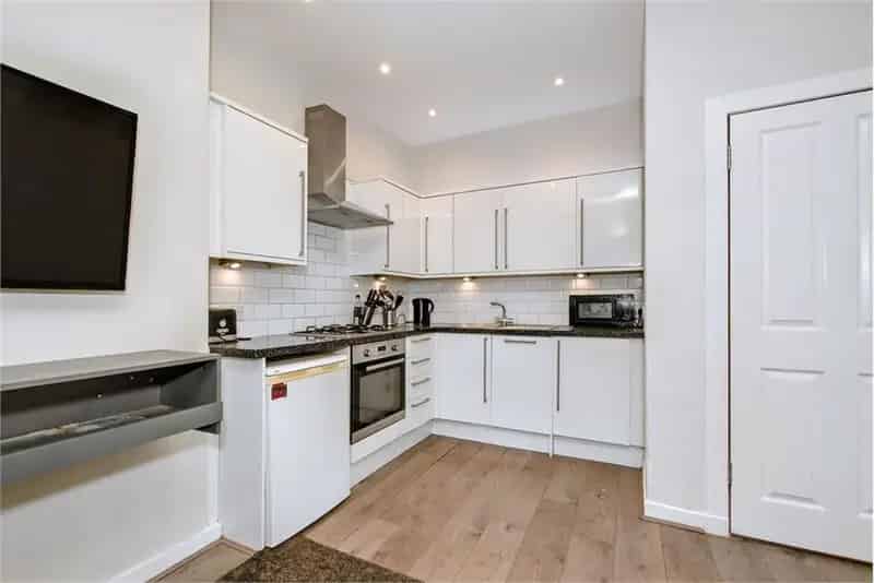 1 Bed Flat Gorgie - Ground Floor Apartment