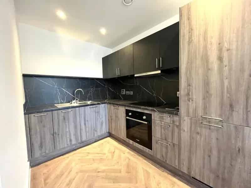 1 Bedroom Furnished Apartment Zero Deposit Guarantee Available