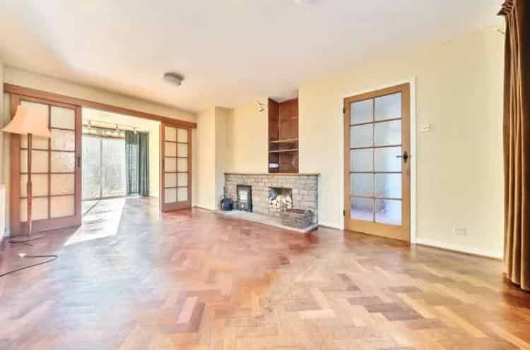 3 Bed Detached House For Sale