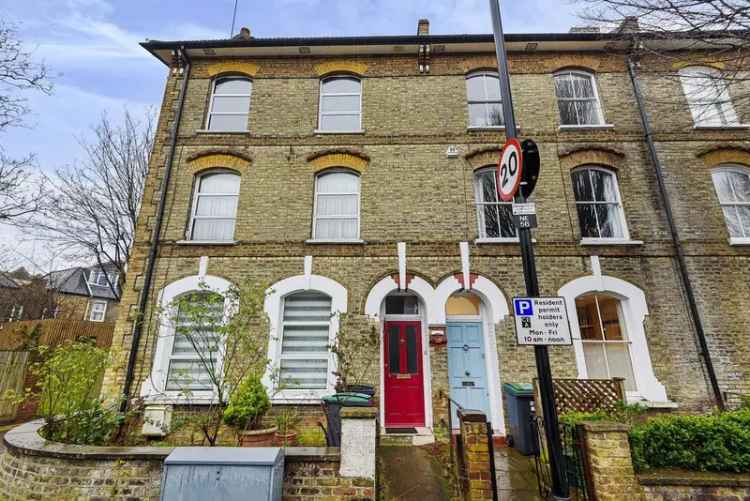 House For Sale in London, England