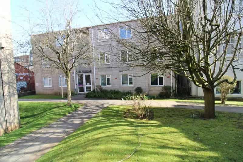 1 Bedroom Apartment for Sale