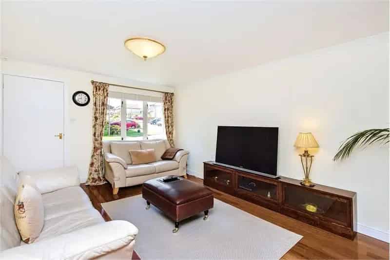 4 Bed Detached House Liberton - Family Home with Garden and Garage