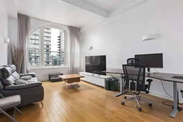 1 Bed Apartment River Views Manchester City Centre