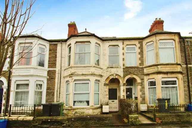 2-Bedroom Ground Floor Flat for Sale Cardiff CF11