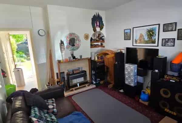 2 Bedroom Terrace House Muswell Hill Near Coldfall Woods