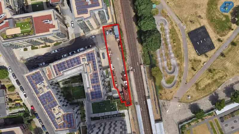 Open Storage Land with Cabins - Leasehold or Freehold