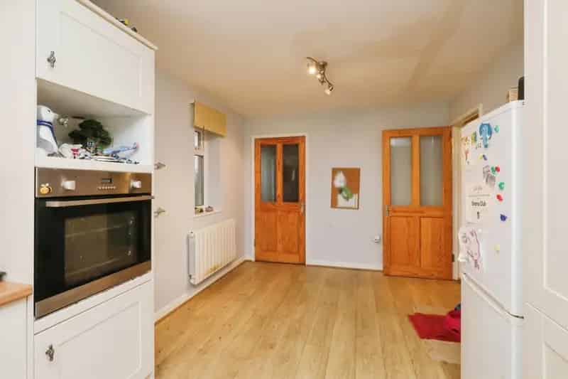 4 Bed Detached House Fakenham Spacious Family Home