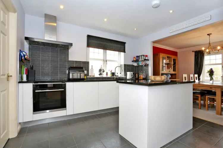 Spacious 4-Bedroom Bungalow in Insch for Growing Families