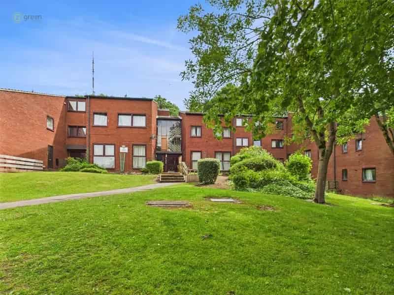 2 Bedroom Ground Floor Flat for Sale