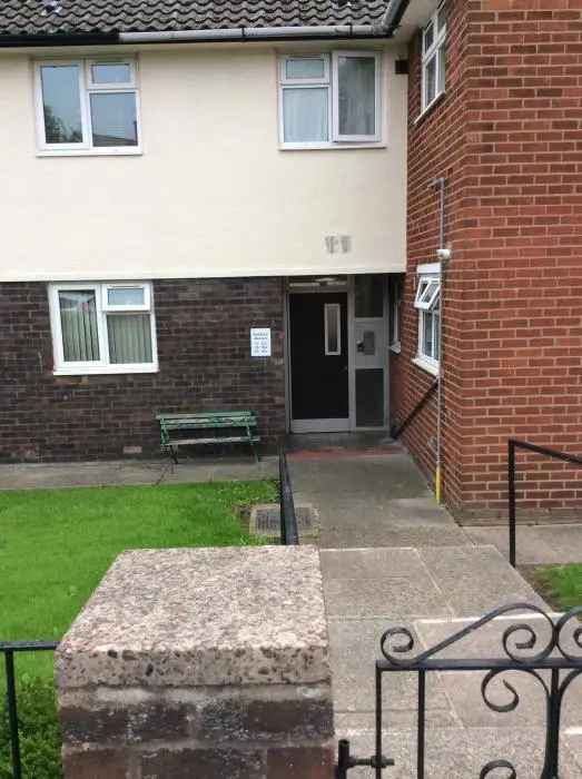 1 Bed Flat Merrivale