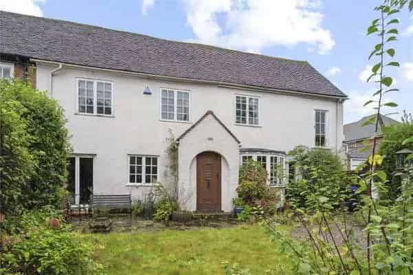 London End, Beaconsfield, Buckinghamshire, HP9 2HW | Property for sale | Savills
