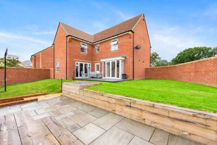 4 bedroom detached house for sale