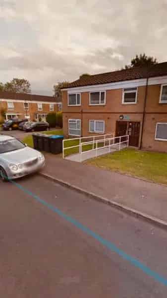Moseley One-Bed Flat Private Garden Pets Allowed